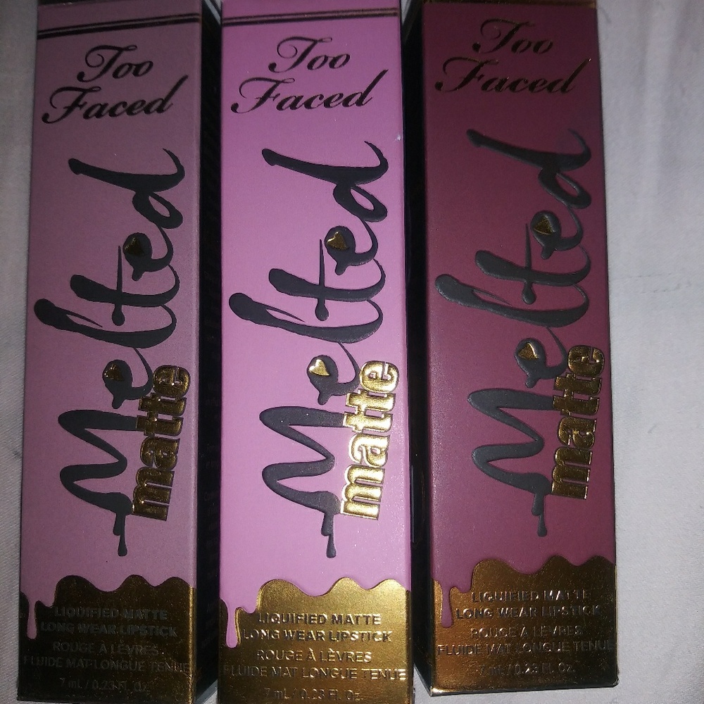 Matte liquid lipstick